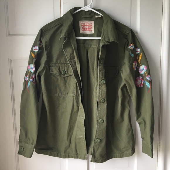 Levi's Jackets & Blazers - Levi’s jacket